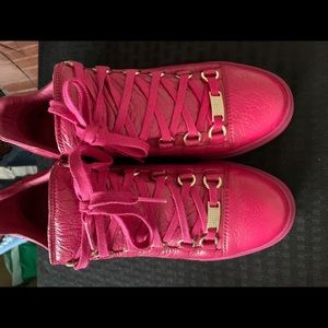 Low Top Balenciaga Sneakers